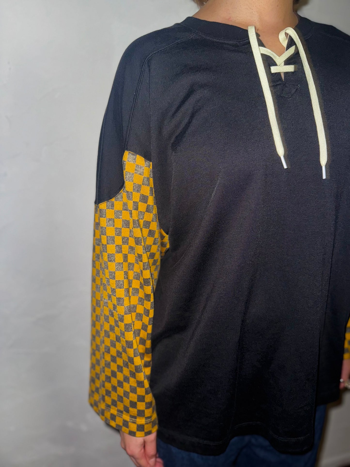 C/R RACE UP FOOT BALL (CHACKER)