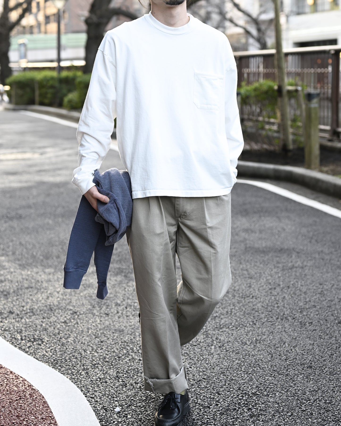 GIANT Tube Unlikely Pocket LST