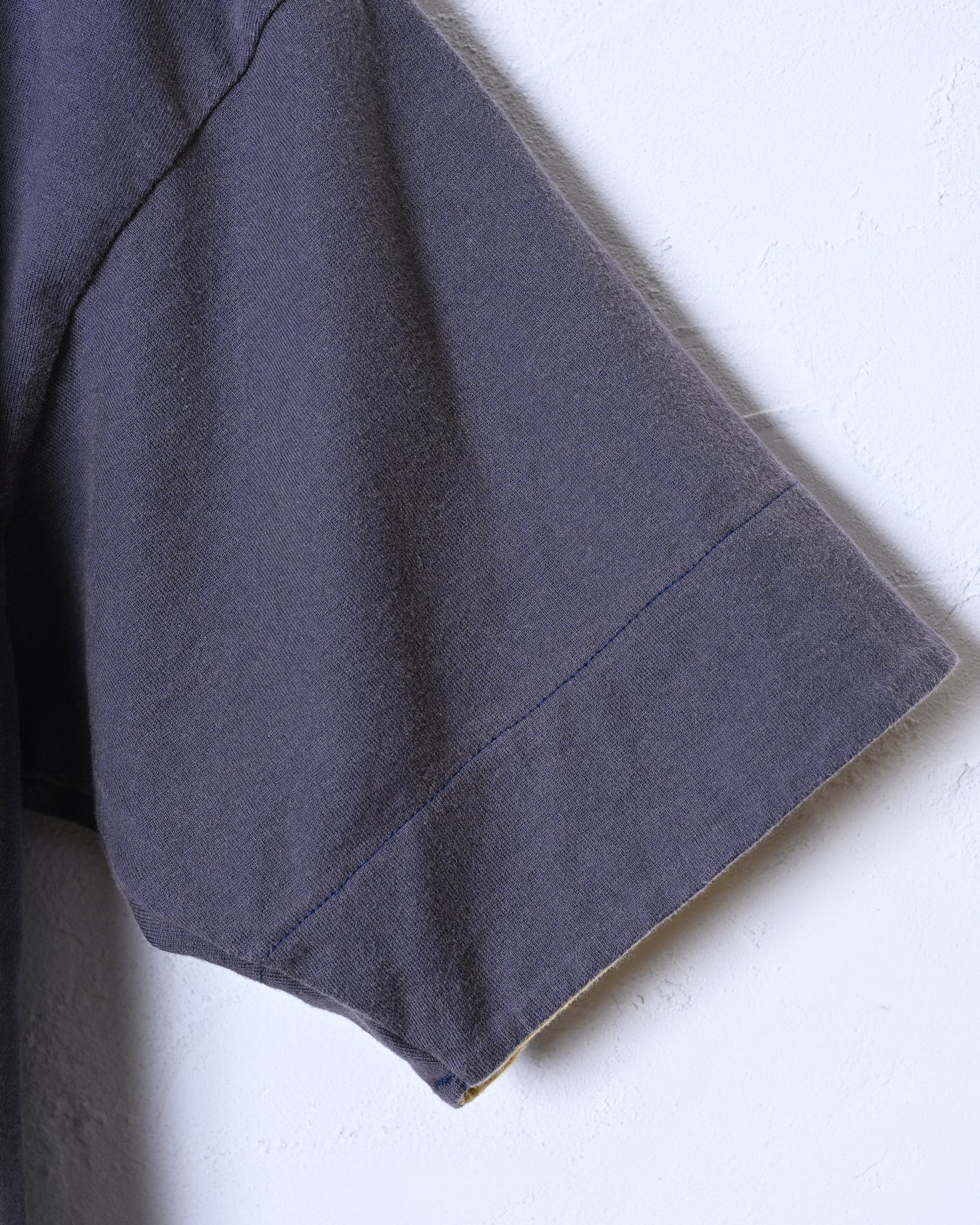 FAKE REVERSIBLE TEE(JOHNS)