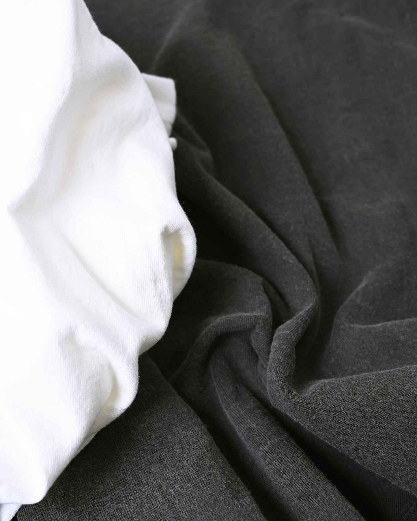 GIANT Tube Unlikely Pocket LST