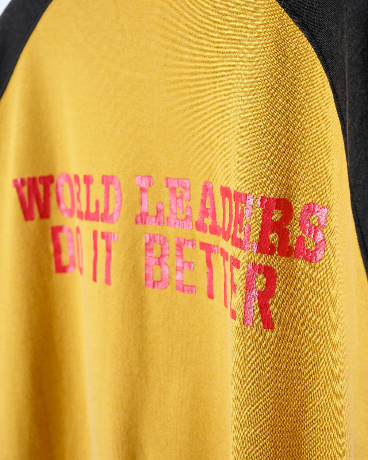 C/R RAGLAN TEE(WORLD LEADERS)