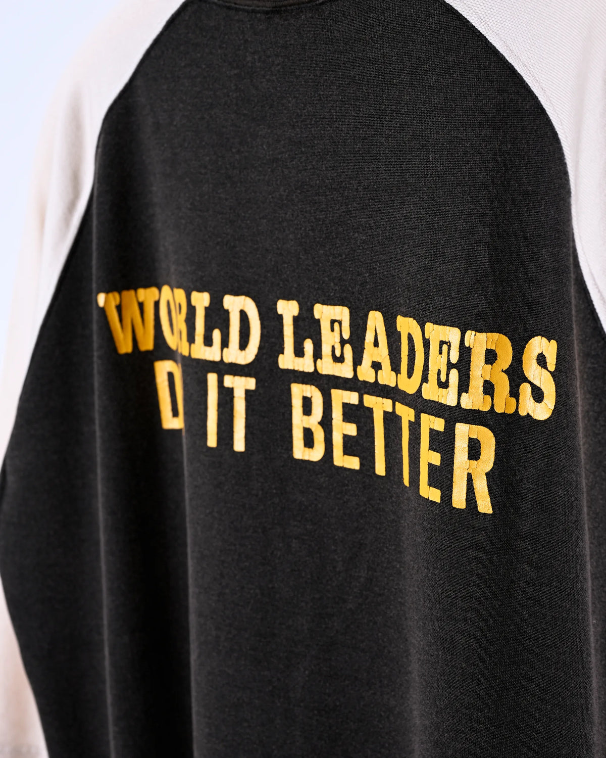 C/R RAGLAN TEE(WORLD LEADERS)
