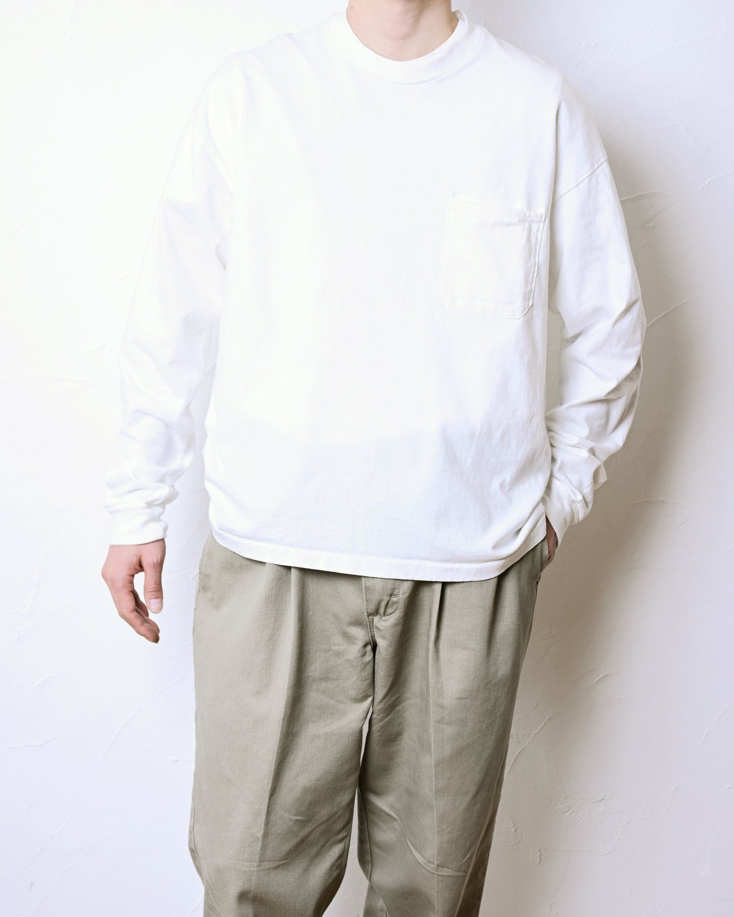 GIANT Tube Unlikely Pocket LST