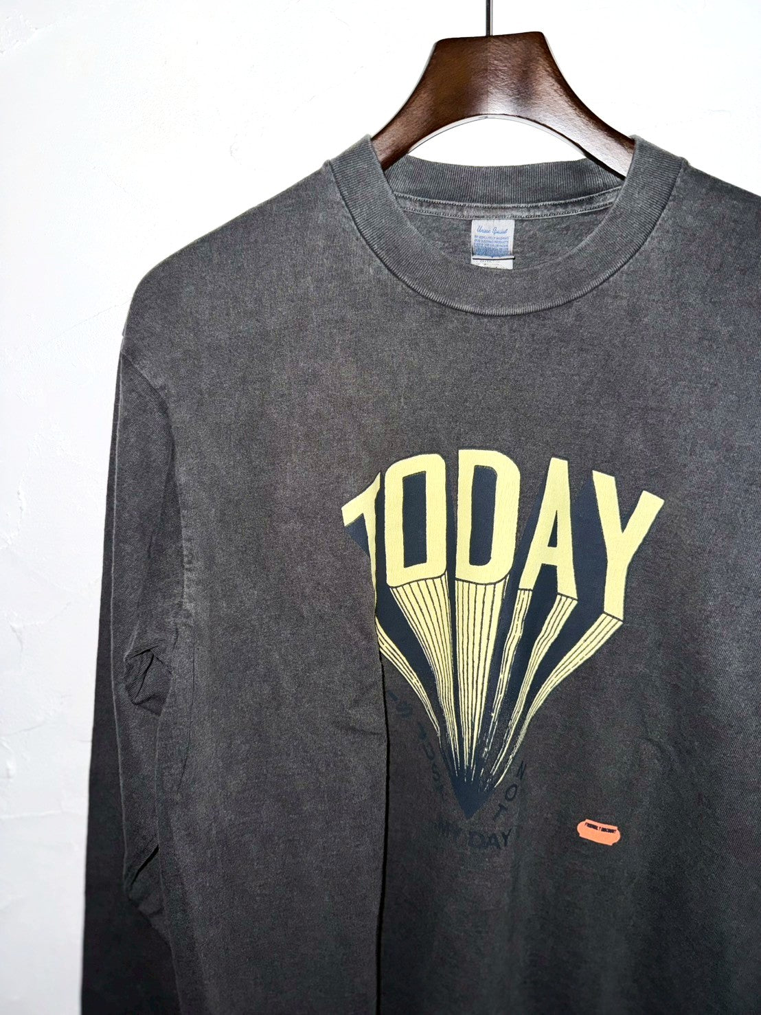 GIANT Tube L/S TEE(TODAY) DEL:2月