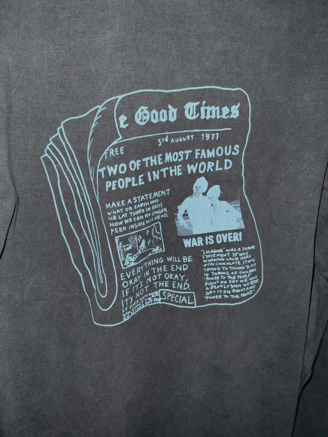 GIANT Tube L/S TEE(NewsPaper) DEL:2月
