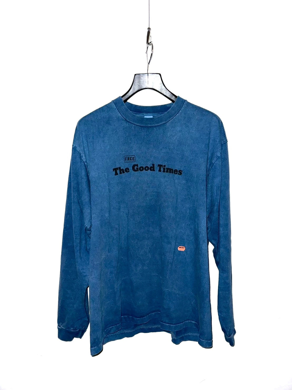 GIANT Tube L/S TEE(NewsPaper) DEL:2月