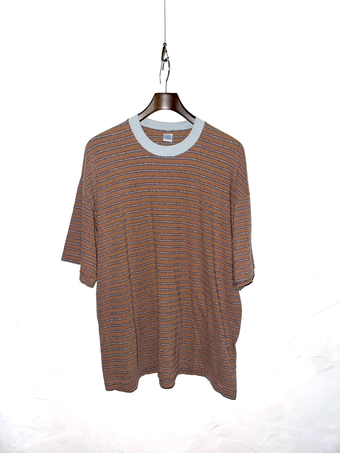 GIANT MULTI BORDER S/S TEE  DEL:3月